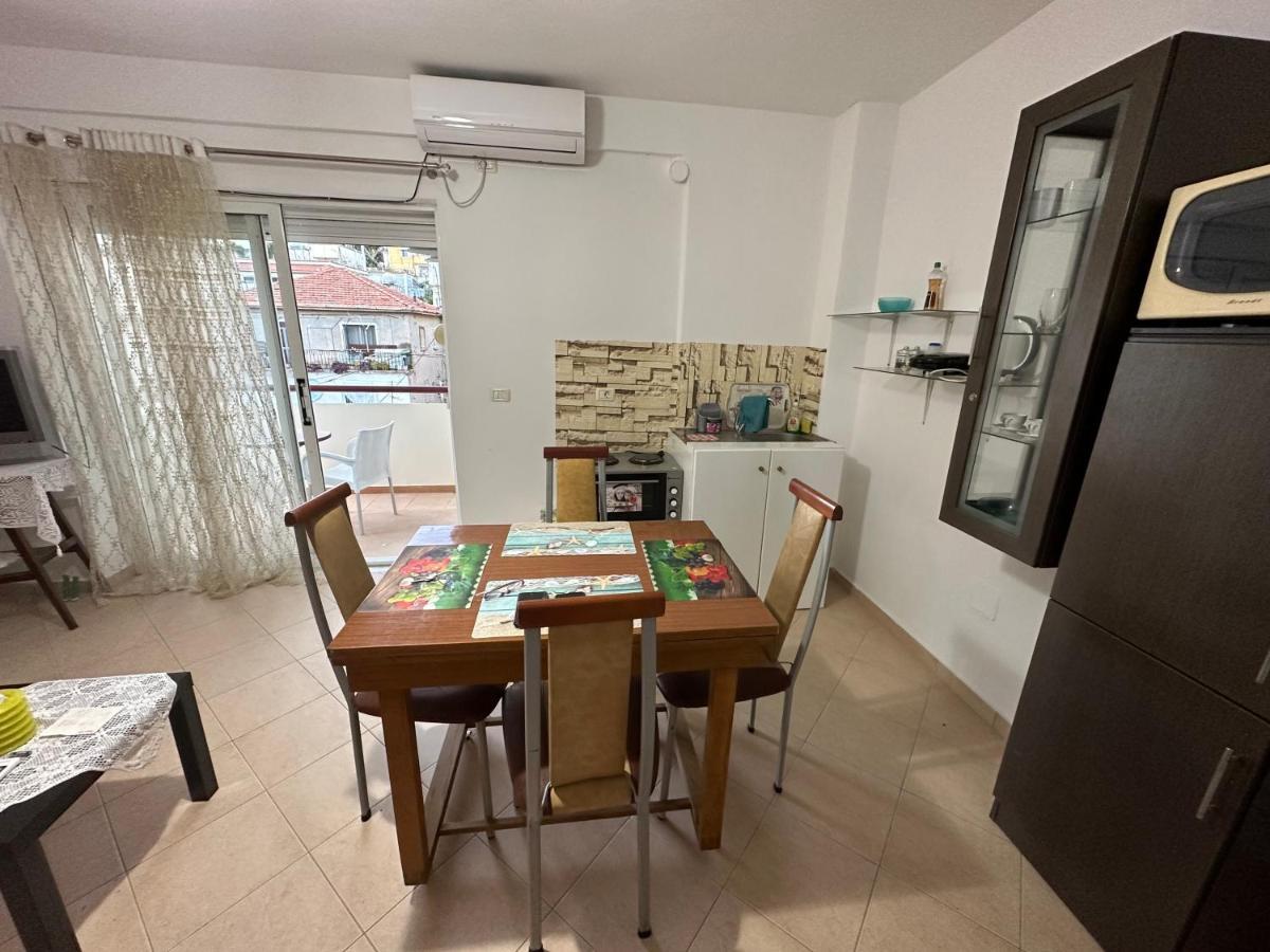Vasilika Apartments Sarandë Eksteriør bilde