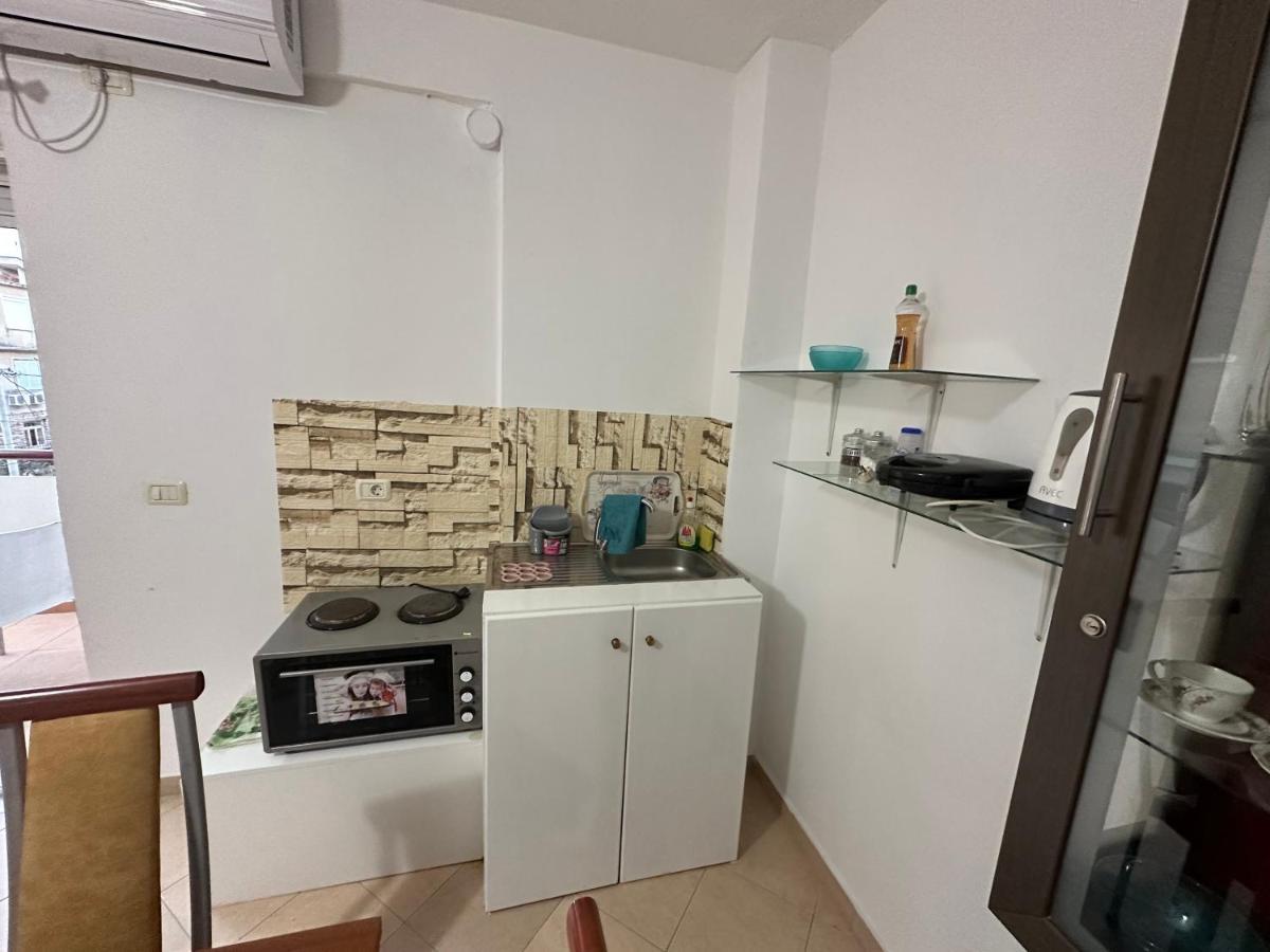 Vasilika Apartments Sarandë Eksteriør bilde